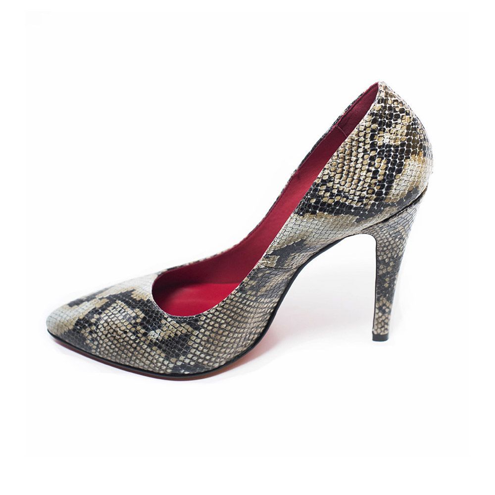 STILETTO - Imagen 2